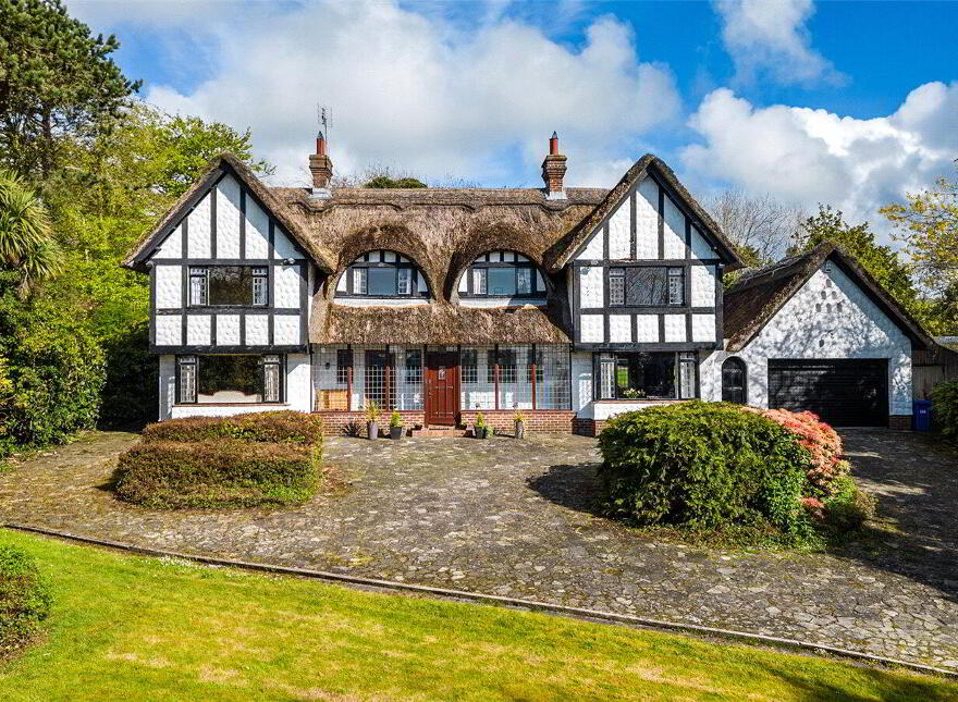 Tudor Lodge, 111 Belfast Road, Bradshaws Brae, Newtownards, BT23 4TS