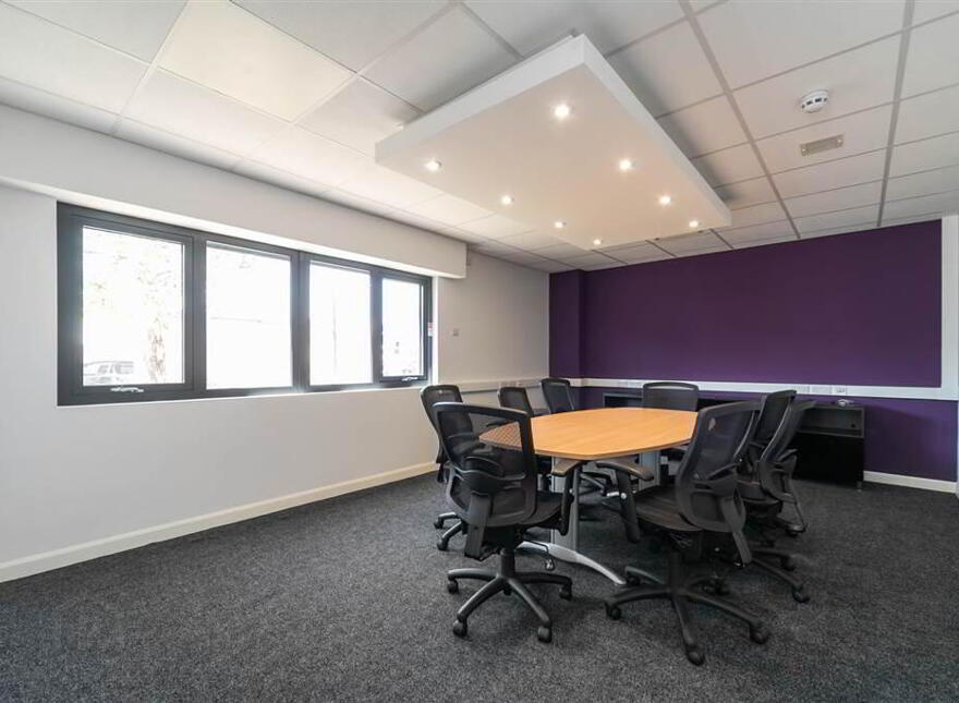 Ravenhill Business Park, Ravenhill Road, Belfast, BT6 8AW