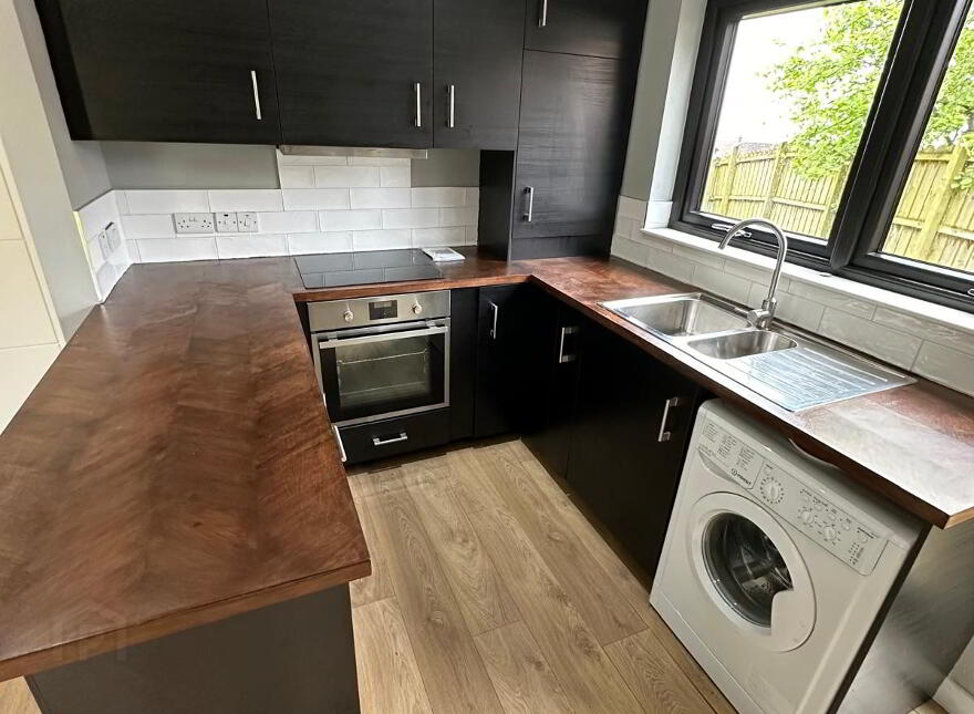 Apt 4, 49 O'Neill Road, Newtownabbey, BT36 6FS