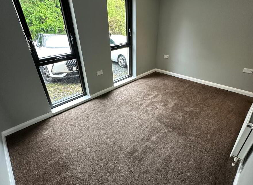 Apt 4, 49 O'Neill Road, Newtownabbey, BT36 6FS