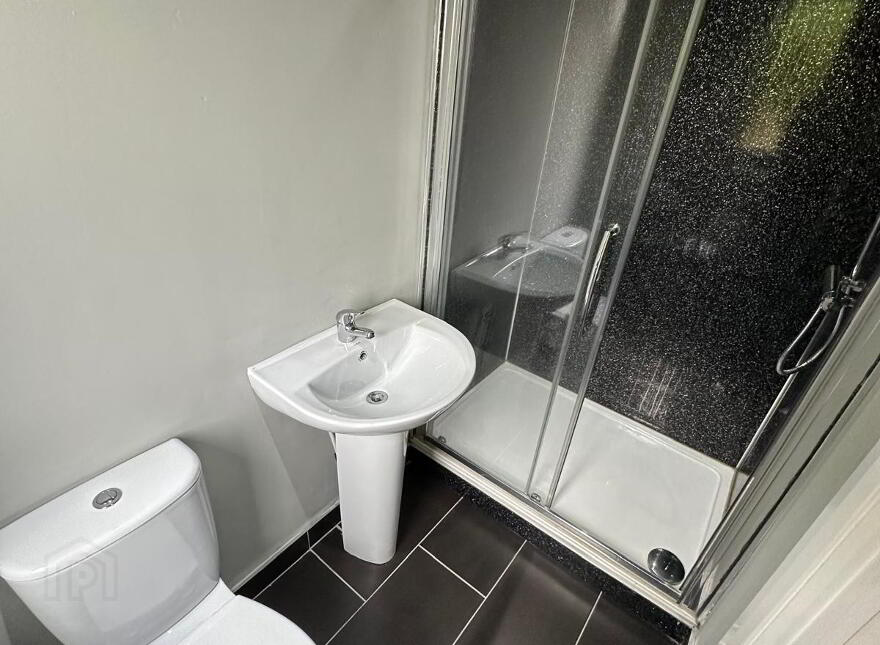 Apt 4, 49 O'Neill Road, Newtownabbey, BT36 6FS