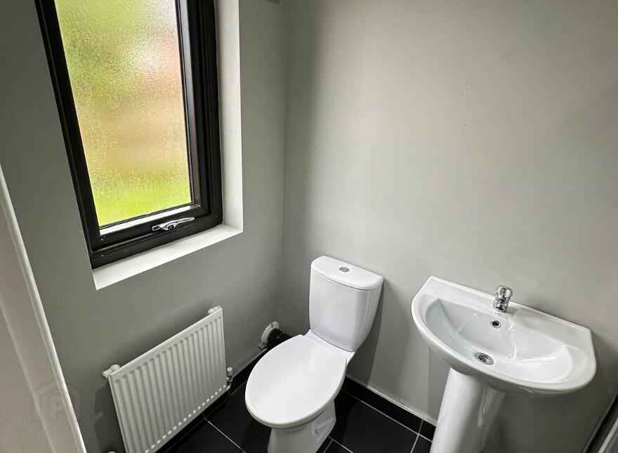 Apt 4, 49 O'Neill Road, Newtownabbey, BT36 6FS