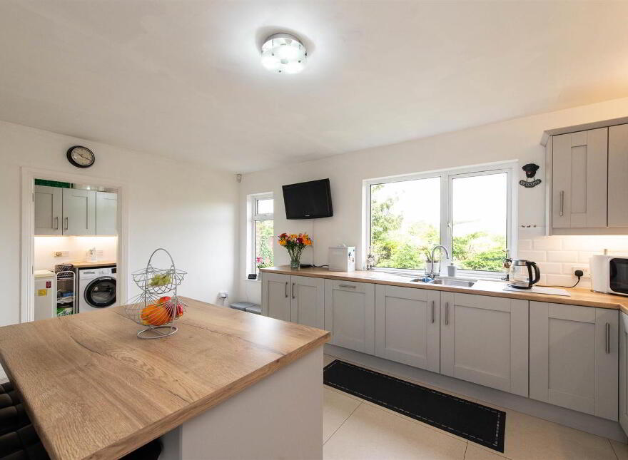 20 Fortfield, Dromore, BT25 1DD