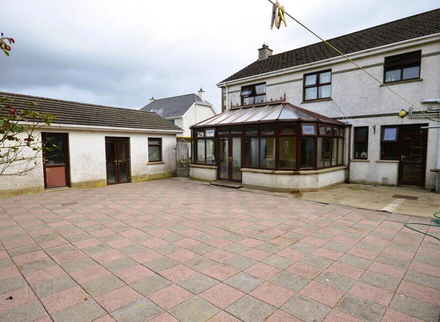 1 Pine Point, Glebe, Letterkenny, F92XWA2
