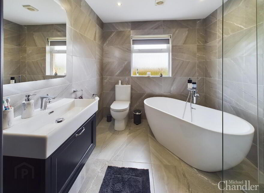 92 Upper Mealough Road, Carryduff, Belfast, BT8 8JA