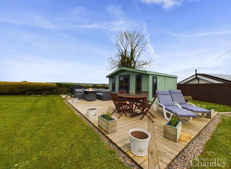 92 Upper Mealough Road, Carryduff, Belfast, BT8 8JA