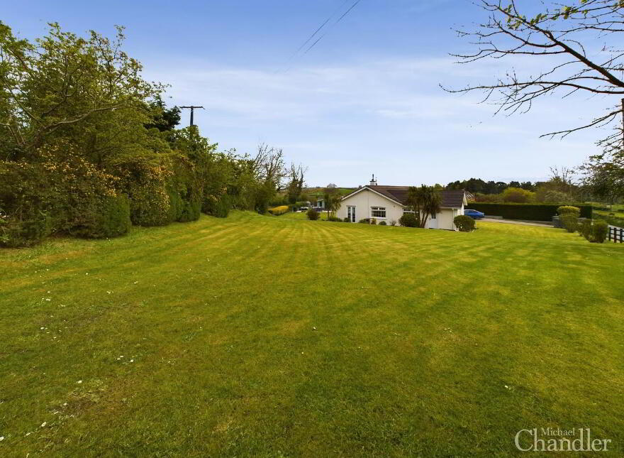 92 Upper Mealough Road, Carryduff, Belfast, BT8 8JA