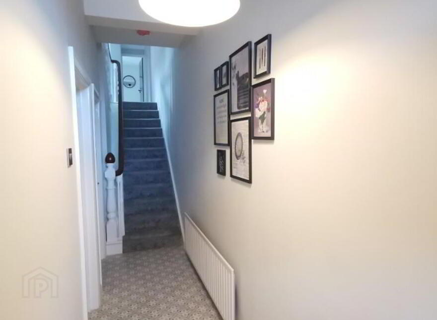 Room 4, 93 Bloomfield Avenue, Belfast, BT5 5AB