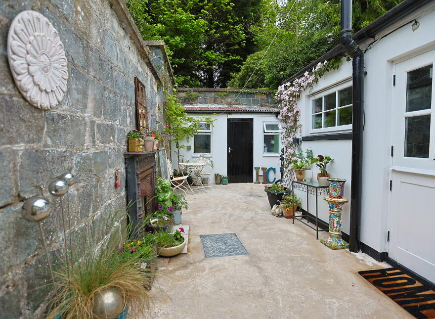 Dunbarton Lodge, 52 Dunbarton Street, Gilford, Craigavon, BT63 6HJ