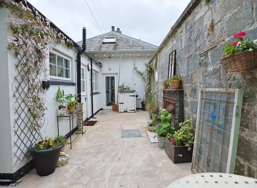 Dunbarton Lodge, 52 Dunbarton Street, Gilford, Craigavon, BT63 6HJ