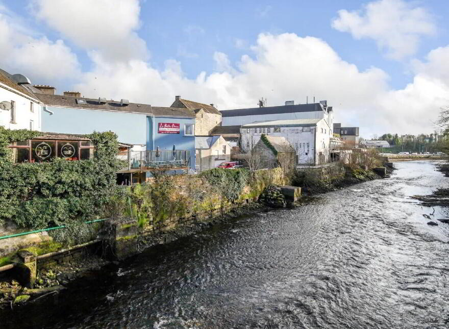 La Bella Donna, Bridge Street, Donegal Town, F94HY29