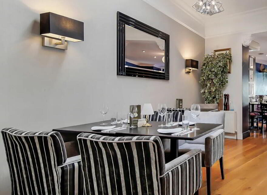 La Bella Donna, Bridge Street, Donegal Town, F94HY29