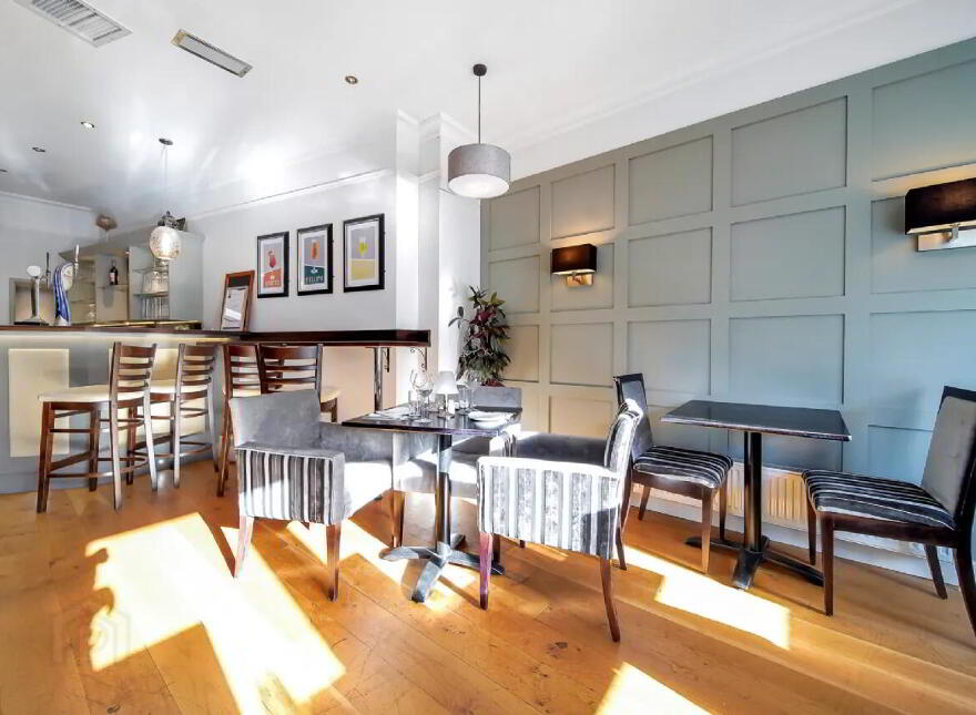 La Bella Donna, Bridge Street, Donegal Town, F94HY29
