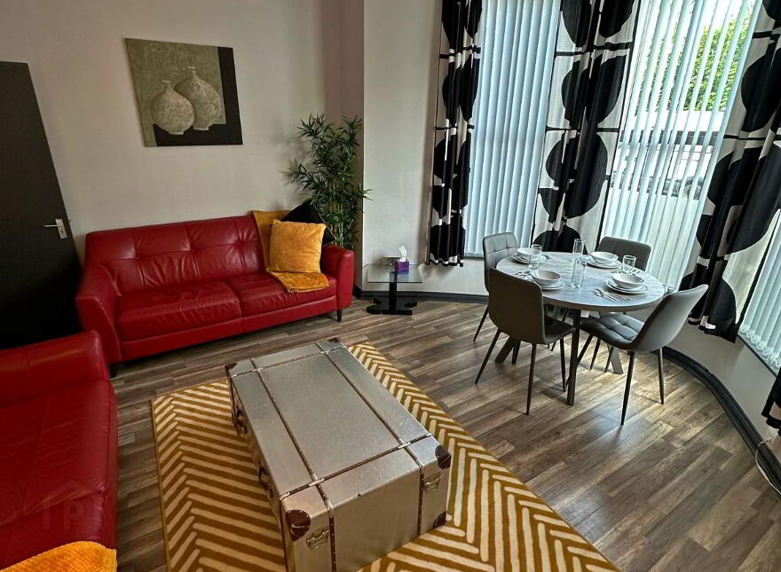 26a Brookvale Ave, Belfast, BT14 8SB