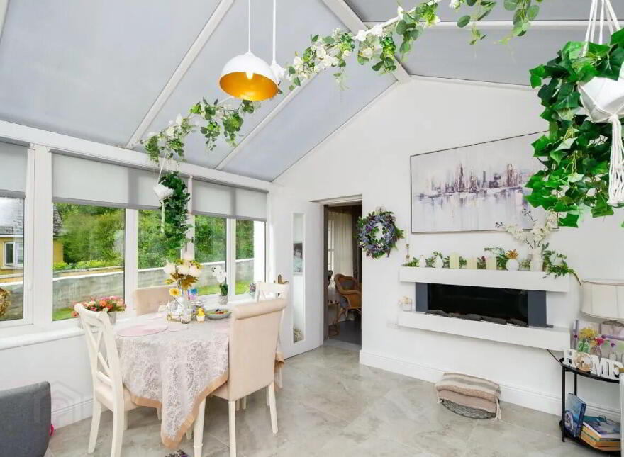 Molly's Cottage, Laght, Rathcoole, P51YD0P