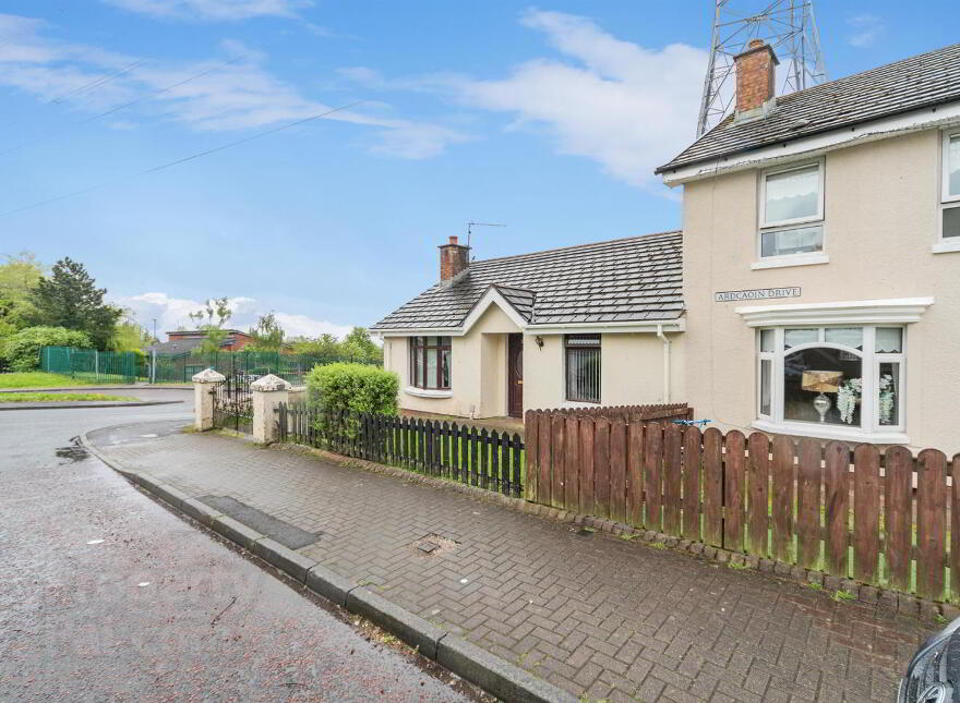 2 Ardcaoin Drive, Poleglass, Belfast, BT17 0UW photo