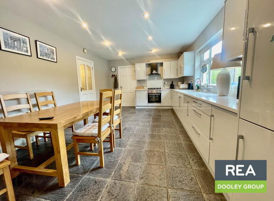 Leahies Lodge, Foynes, Limerick, V94E2VX