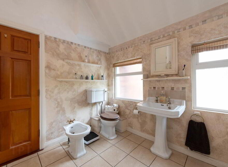 "Ardkeen", 71 Upper Road, Greenisland, Carrickfergus, BT38 8RH