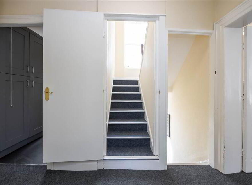 32 English Street, Downpatrick, BT30 6AB