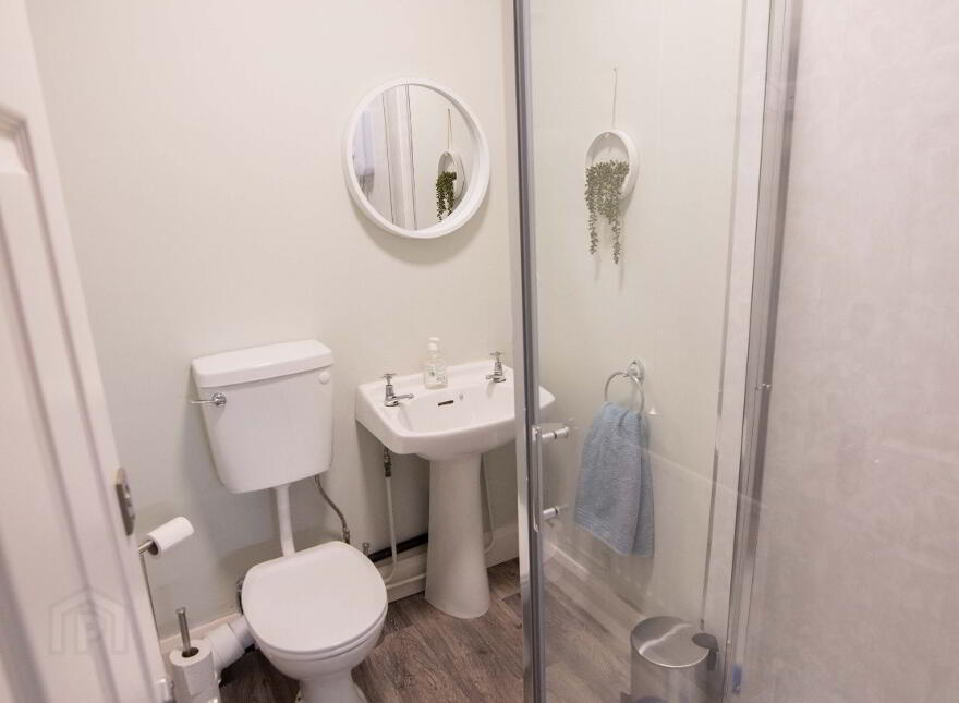 3 Craigvara, Portrush, BT56 8AJ