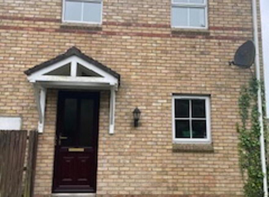 25 Woodview, Enniskillen, BT74 6WG photo