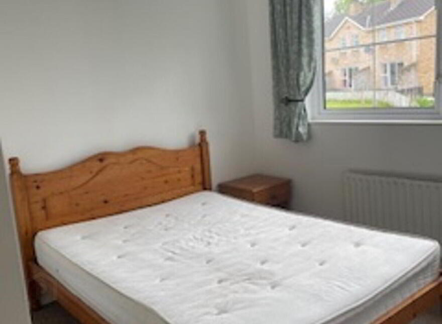25 Woodview, Enniskillen, BT74 6WG