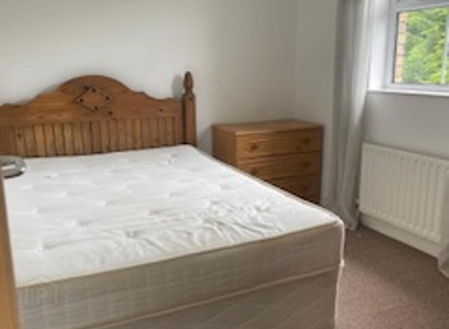 25 Woodview, Enniskillen, BT74 6WG