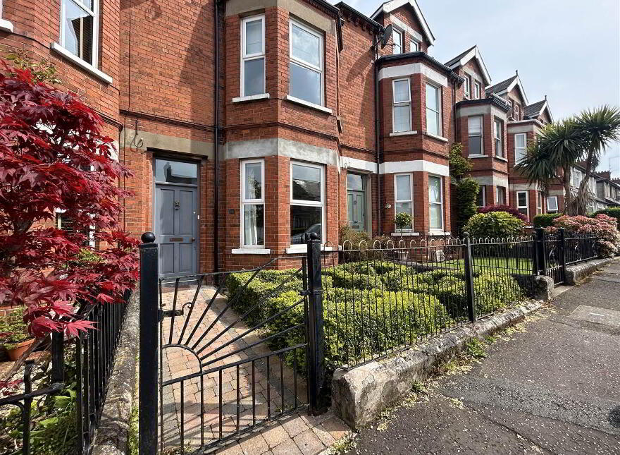 Property To Rent in Holywood PropertyPal