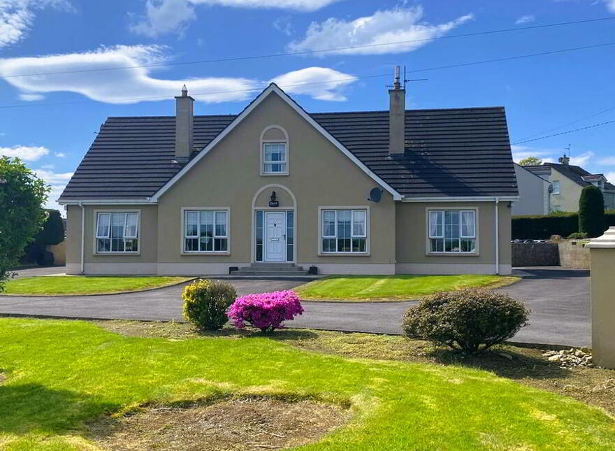 Rowfield, Braide, Lifford, F93CC2W