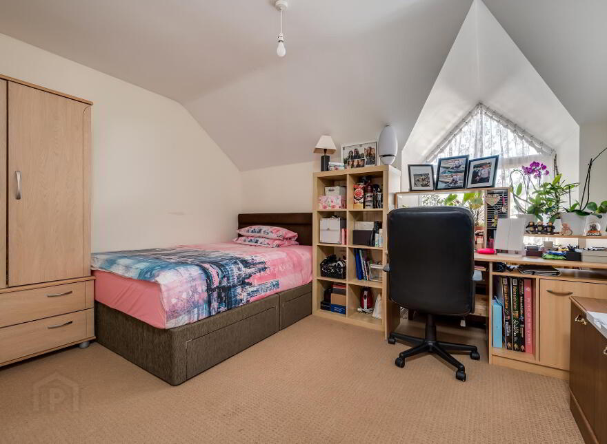 57 Willowfield Street, Belfast, BT6 9AW