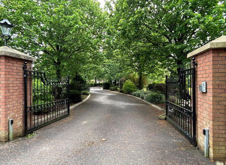 Meadowvale Equestrian Country Estate, 22 Luney Road, Magherafelt, BT45 5JW
