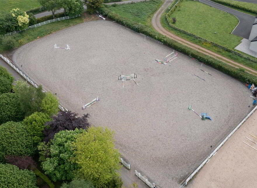 Meadowvale Equestrian Country Estate, 22 Luney Road, Magherafelt, BT45 5JW