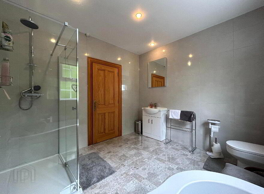 Meadowvale Equestrian Country Estate, 22 Luney Road, Magherafelt, BT45 5JW