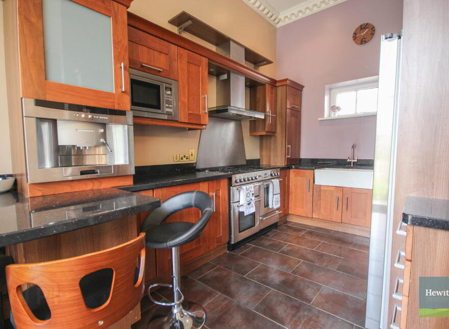 3c Gosford Castle, Markethill, BT60 1FP