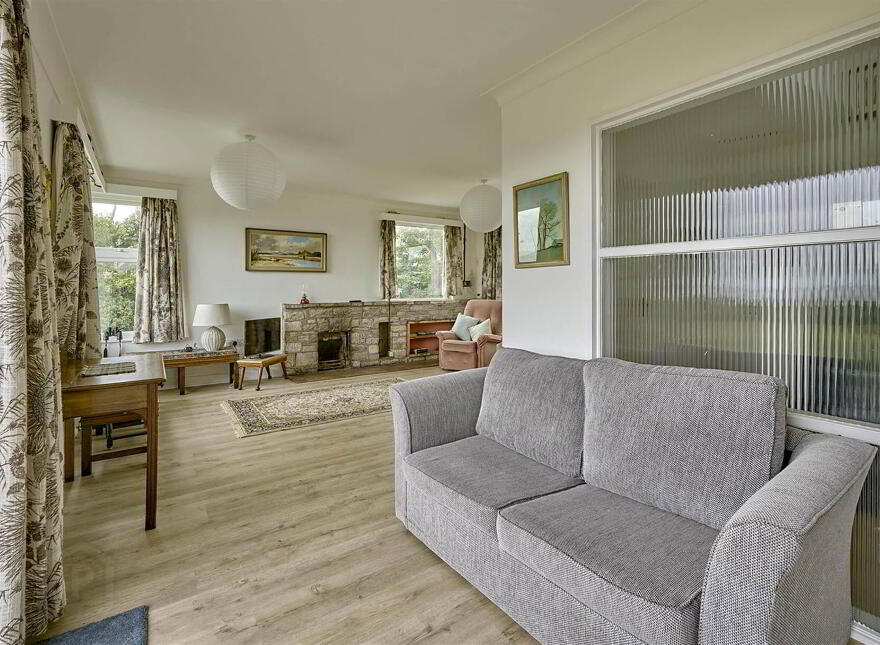 3 Warren Avenue, Warren Road, Donaghadee, BT21 0PE