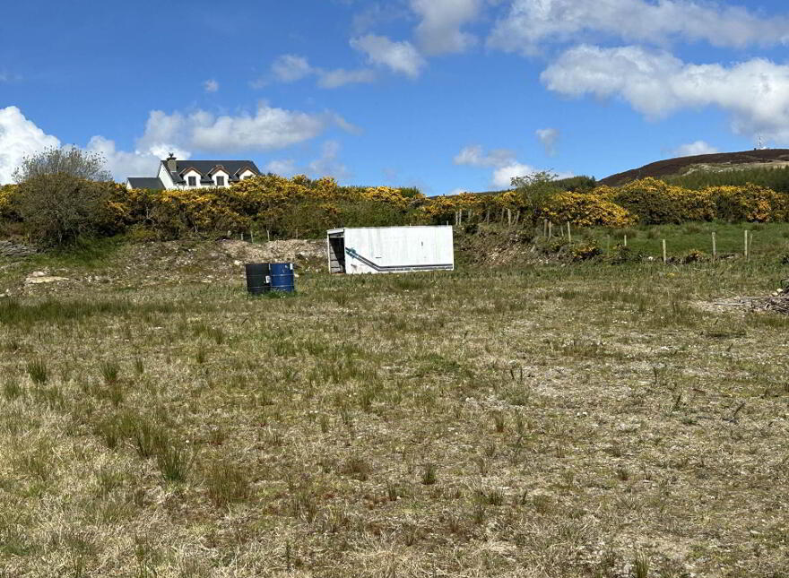 Upper Clare, Redcastle