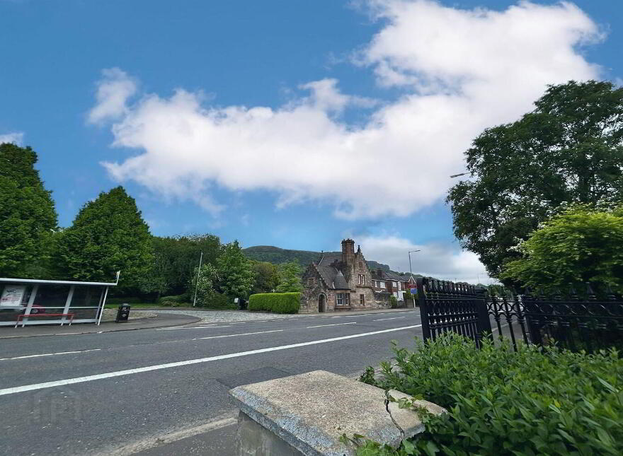 669 Antrim Road, Belfast, BT15 4EG