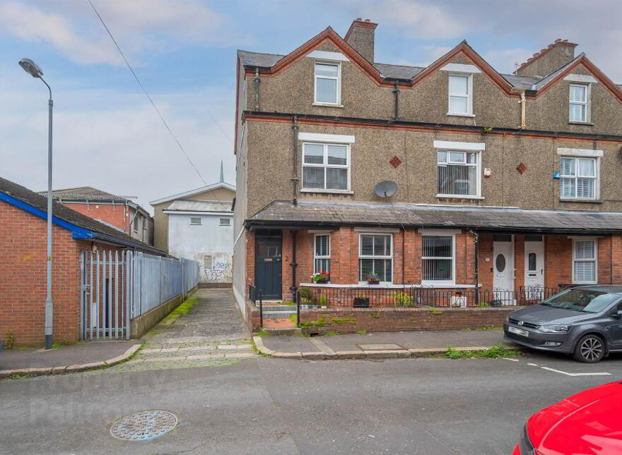 2 Sydenham Drive, Off Belmont Road, Belfast, BT4 2AX photo