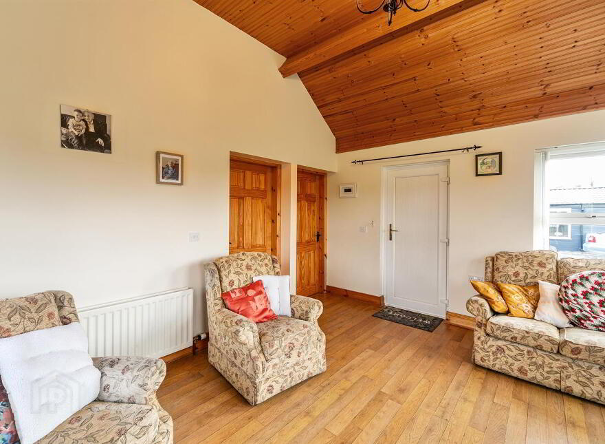 4 Mossvale Road, Ballynahinch, BT24 8SR