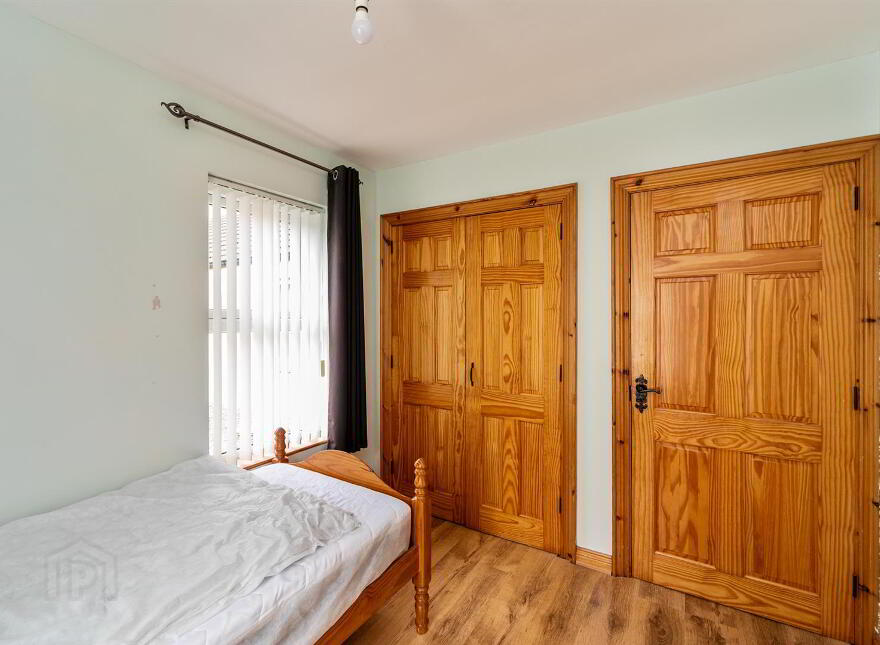 4 Mossvale Road, Ballynahinch, BT24 8SR