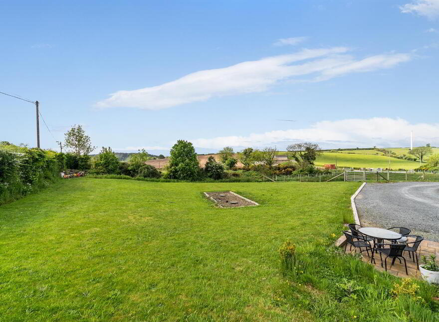 4 Mossvale Road, Ballynahinch, BT24 8SR
