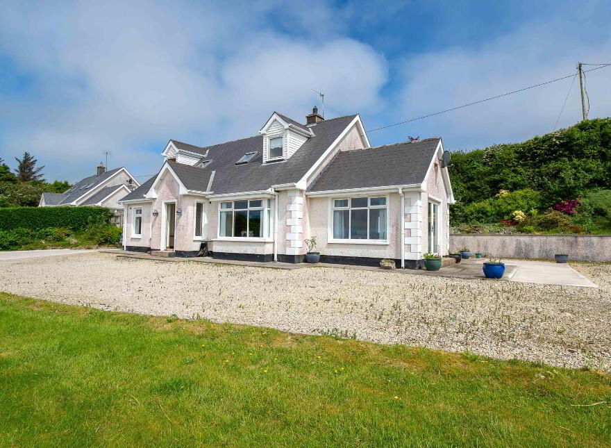 Carnagore, Carrigart, F92FW56