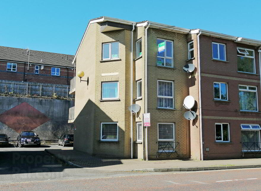 24 Strand Court, Strand Road, Coleraine, BT51 3AL photo