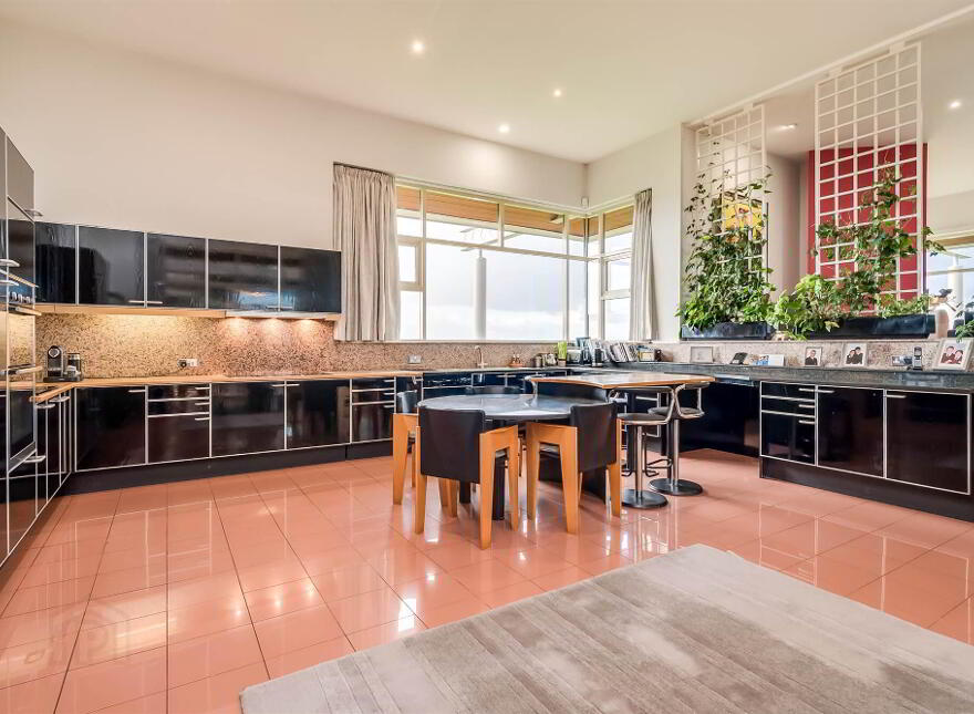 51 Ballymacrea Road, Portrush, BT56 8NS