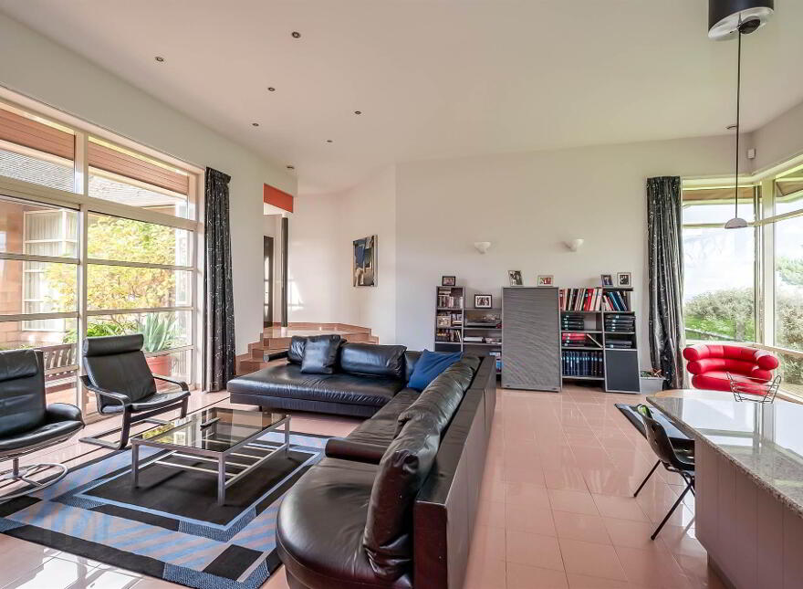 51 Ballymacrea Road, Portrush, BT56 8NS