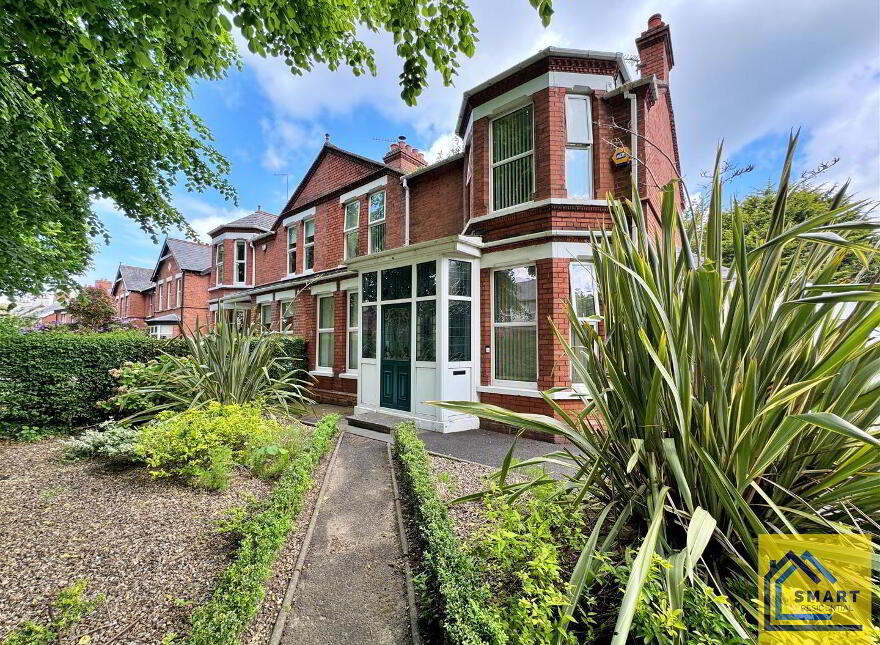 74 Martinez Avenue, Belfast, BT5 5LY photo