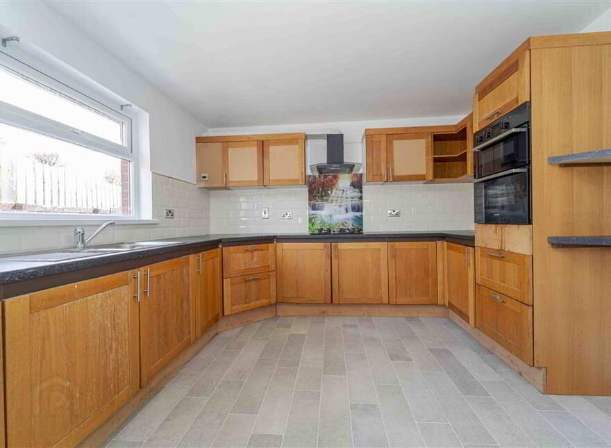2 Dalboyne Court, Lisburn, BT27 4BQ