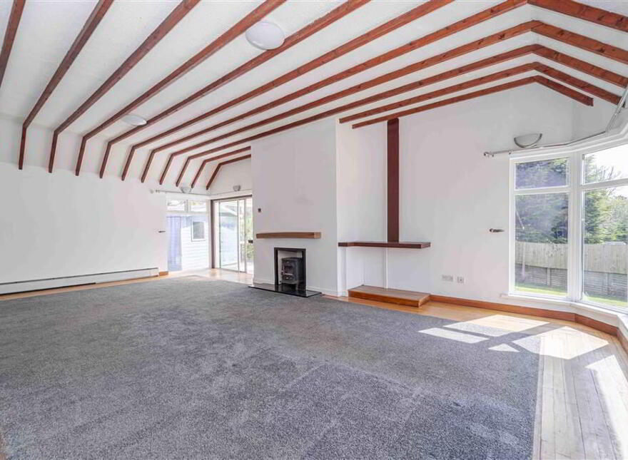 2 Dalboyne Court, Lisburn, BT27 4BQ