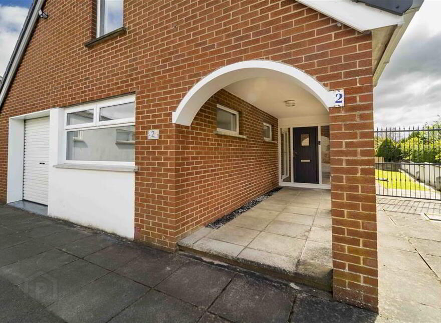2 Dalboyne Court, Lisburn, BT27 4BQ