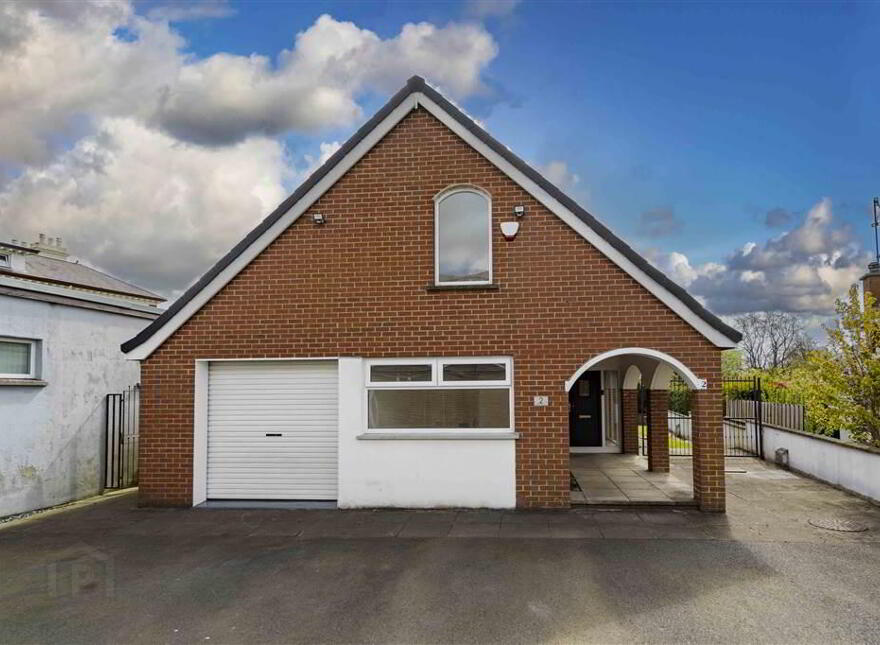 2 Dalboyne Court, Lisburn, BT27 4BQ